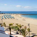 Home2book Metro Tenerife Adeje, Private Pool Будинок відпочинку *