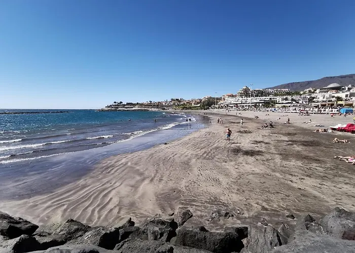 Home2book Metro Tenerife Adeje, Private Pool Будинок відпочинку Адехе